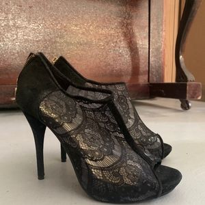 Black high heel lace peep toe shoes